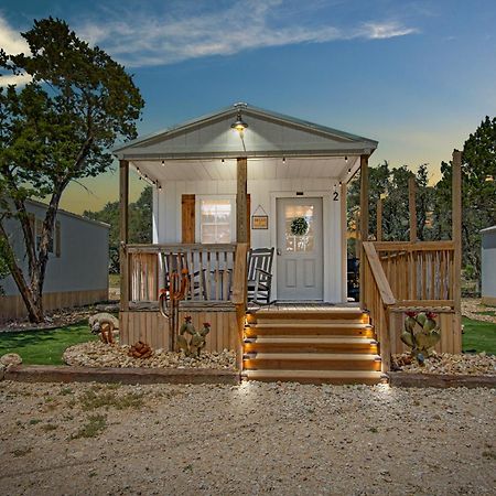 Lucky Star Ranch - Stargazer Otel Tarpley Dış mekan fotoğraf